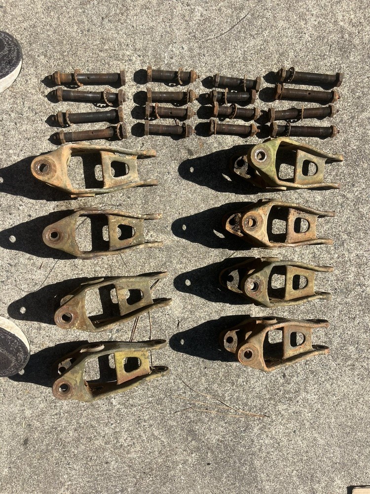 M29/C Studebaker Weasel Yoke, Threaded, Bogie Spring With Bolts