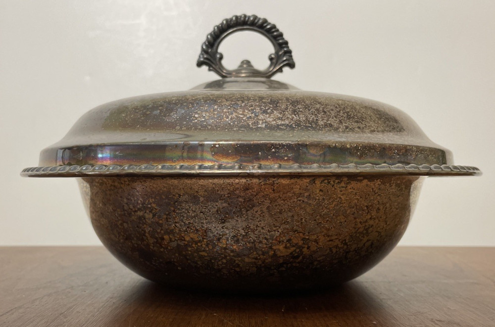 Vtg Wm Rodgers Silver Plated Round Covered Serving Bowl Casserole Dish Rope Edge