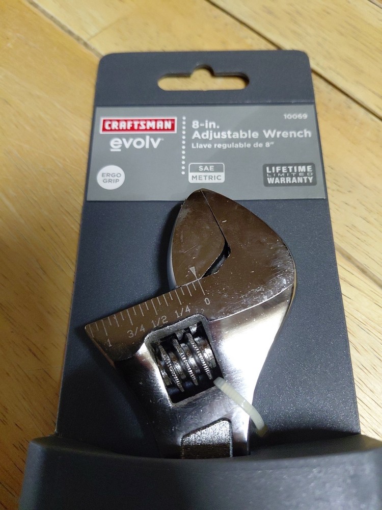 Craftsman Evolv Adjustable Wrench With Grip 8"