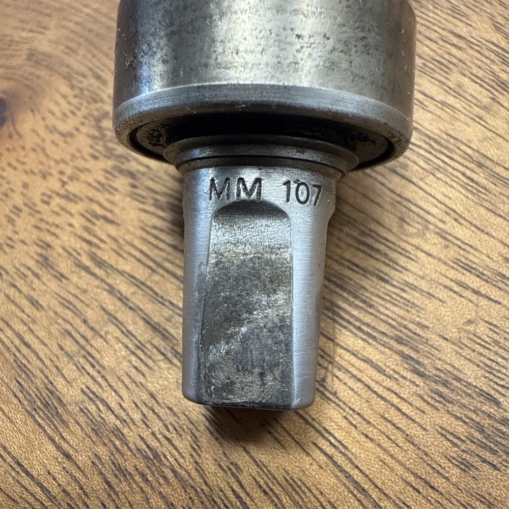 Shimano Deore XT BB-UN72 Bottom Bracket Square Taper 73mm Shell 107mm