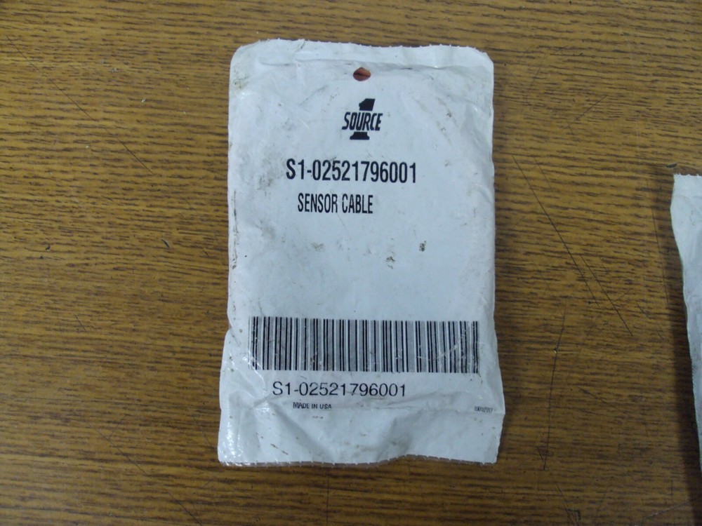 New Sealed Package York S1- 02521796001 Sensor Cable B12