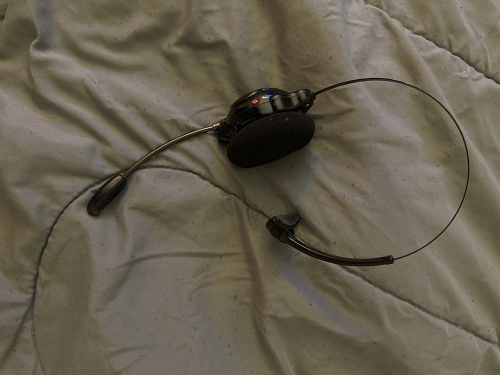 Clear-Com WH220 2-Channel All-in-One Wireless Headset