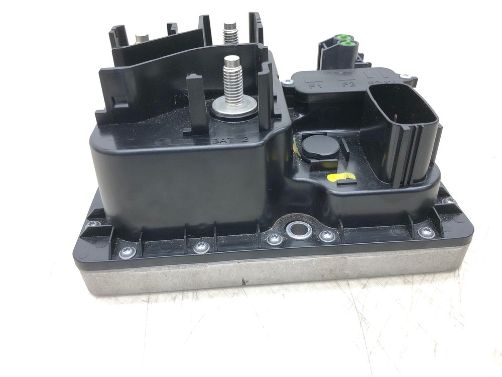 2014-2017 RANGE ROVER POWER DISTRIBUTION MODULE DPLA14F70AB OEM