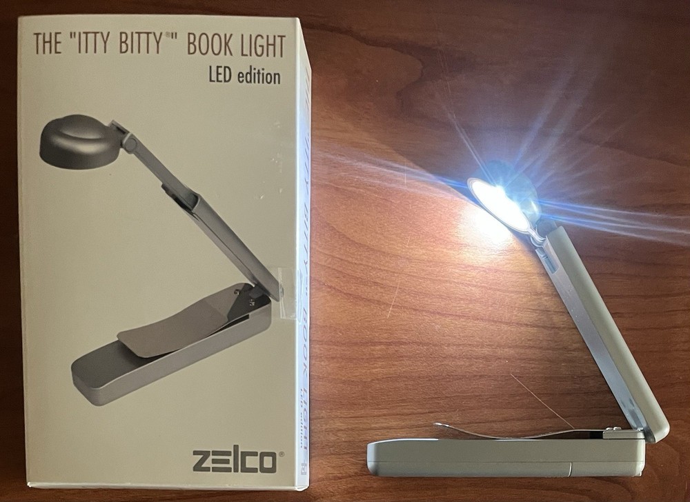 Zelco THE “ITTY BITTY” BOOK LIGHT LED Edition