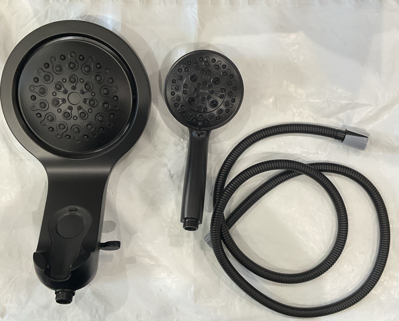 Delta HydroRain 2-in-1 Showerhead 5-Setting in H2O Matte Black 58680-BL25