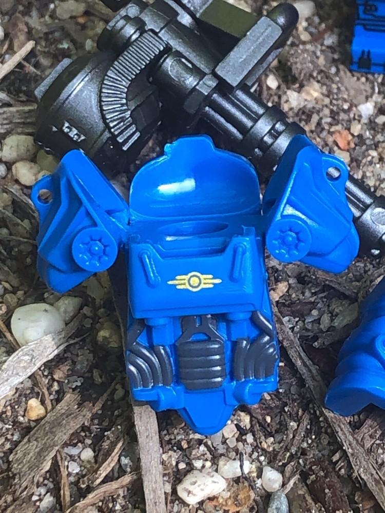 Fallout Custom T-60 Power Armor & Stash Box w Caps Building Blocks MUTLILISTING