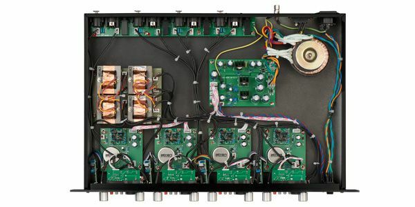 NEW Warm Audio Four Channel Microphone Preamplifier Black