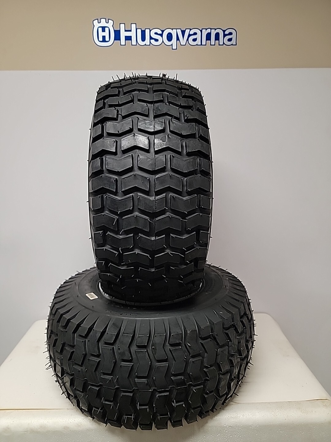 Set Of Two 18X8.50-8 Husqvarna 2 Ply Tire Wheel & Tire Husqvarna AYP + Others