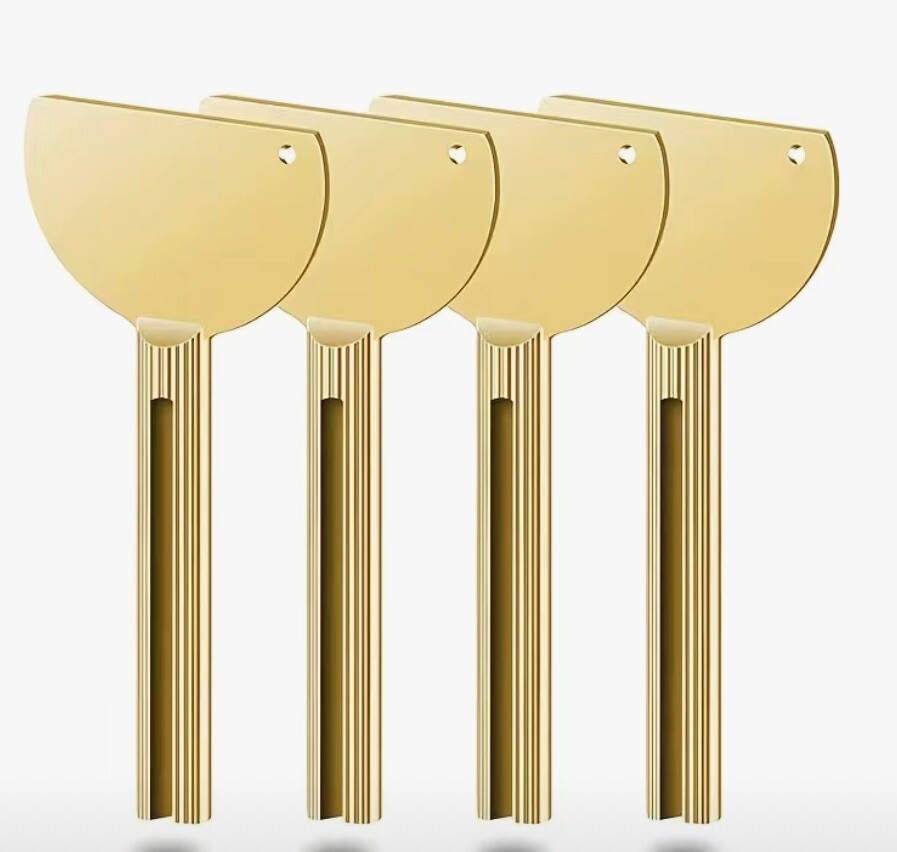 NWT~ Toothpaste Squeezer Cosmetic Toothepaste Squeezer