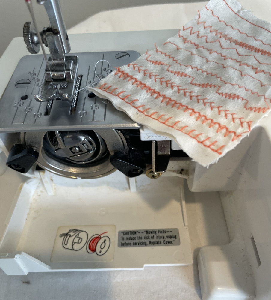 Kenmore Sewing Machine Model 385 w/ Pedal & Manual – Tested Working – Multiple S