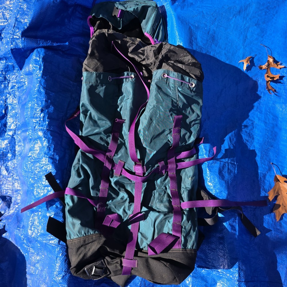 LL Bean Top Loading Mountain Trek Backpack Pack Camping Hiking