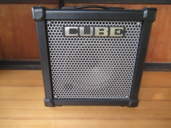 ROLAND CUBE-20GX 20W Black Guitar Amplifier Multi Effector