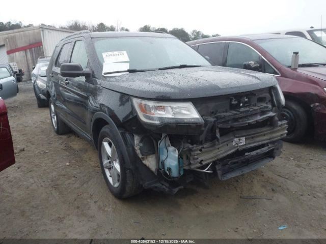 EXPLORER 2018 Glove Box 4995514