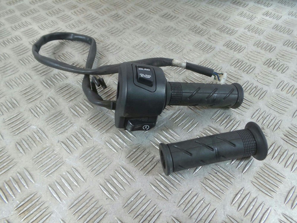 2012-2013 HONDA PCX 125  RIGHT SWITCH GEAR