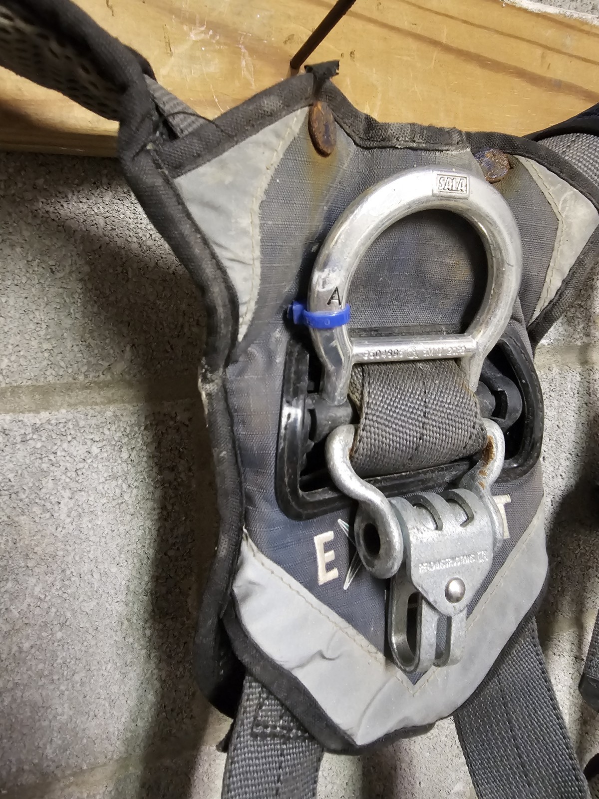 3M DBI-SALA EXOFIT NEX M FULL BODY HARNESS FALL PROTECTION 1140158 L BELT