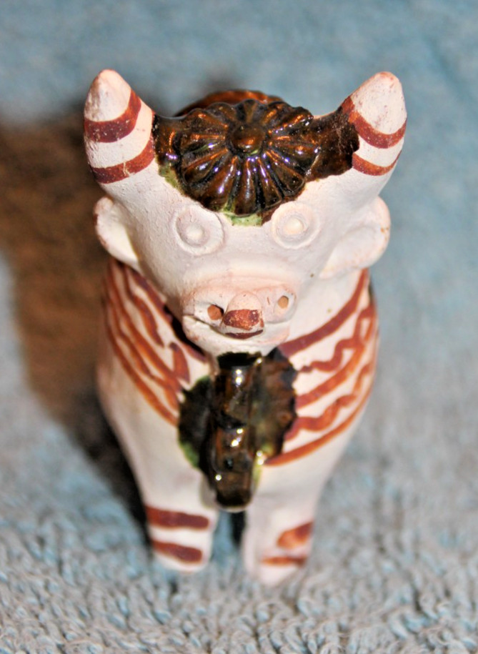 Vintage Folk Art Bull Peruvian Pottery