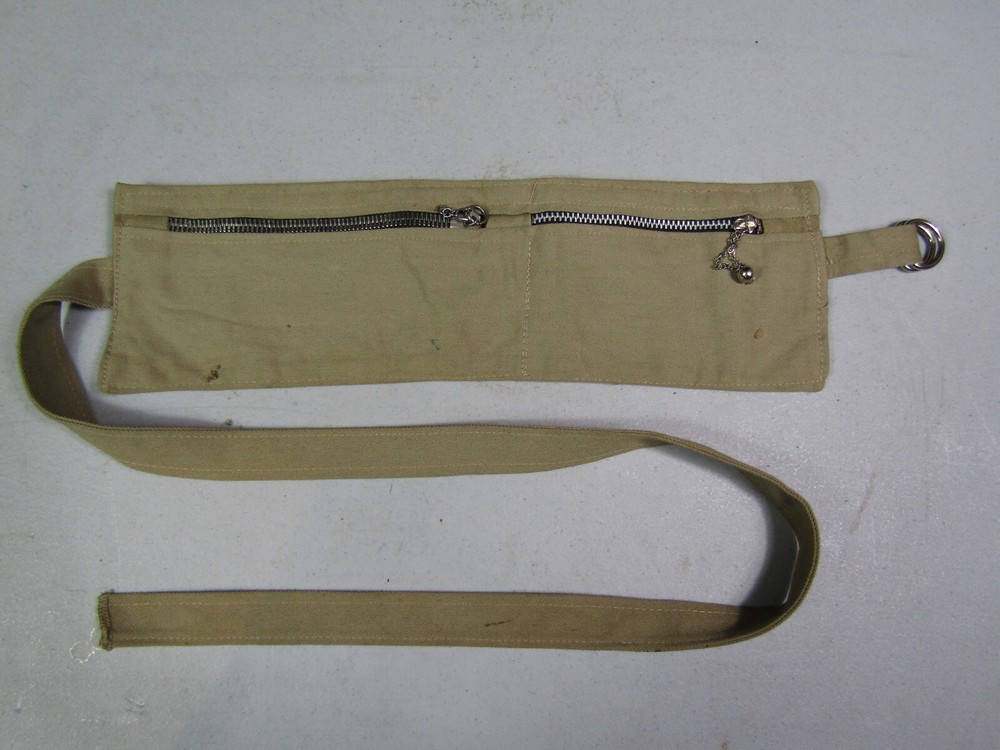 WWII US ARMY Moneybelt. Id'd to Officer.