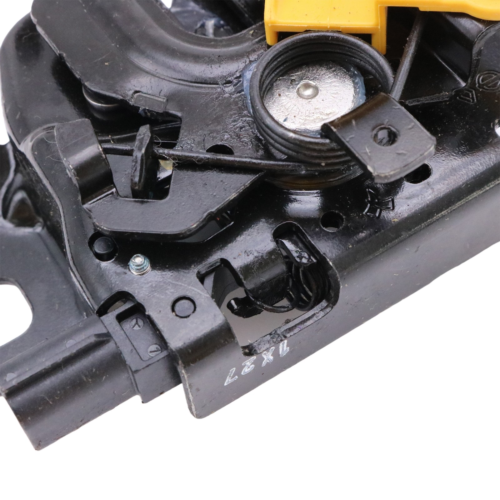 Front Hood Release Lock Catch Latch 656016RA0A Fits For 2021-2025 Nissan Rogue