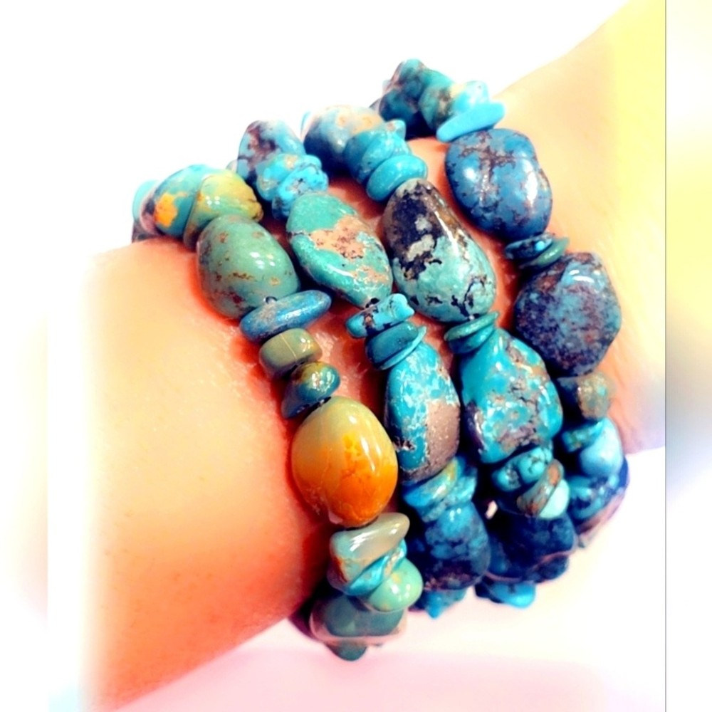 Handcrafted Turquoise Gemstone Bracelet