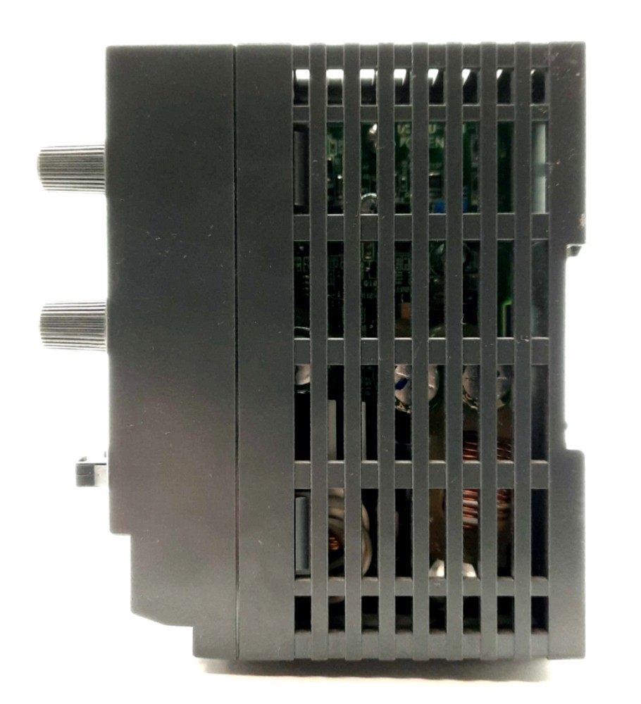 Keyence CA-DC100 Machine Vision Light Controller, 2x 12VDC Outputs, 24VDC Supply