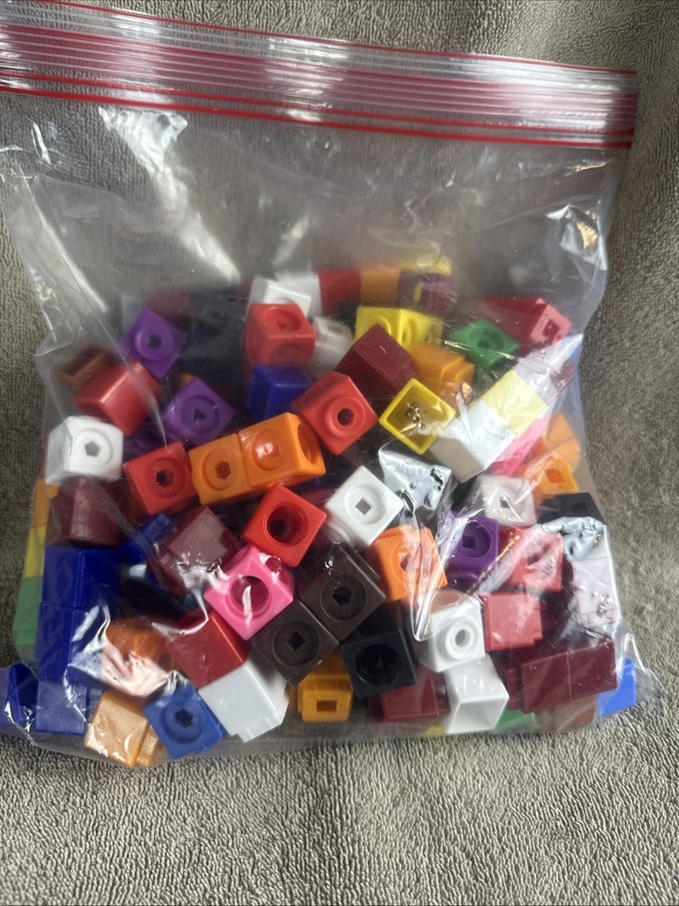 Learning Resources Mathlink Cubes Set 3/4 Gallon Bag Full 2 Different Types