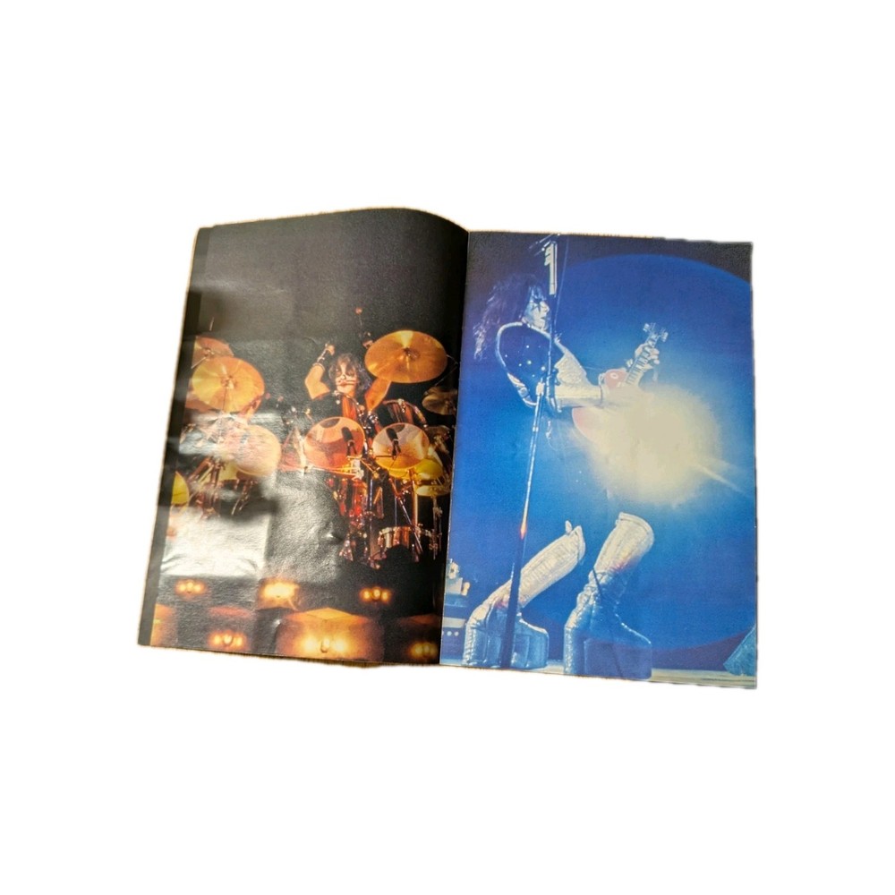 KISS World Tour '77 & '78 Vintage Concert Program Tourbook Love Gun Alive II