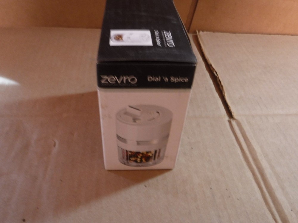 NEW ZEVRO KCH-06111 DIAL-A-SPICE MULTIPLE SPICE CONTAINER WHITE