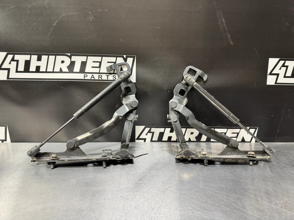 1997 - 2004 CORVETTE C5 CONVERTIBLE TRUNK HINGES OEM #L143