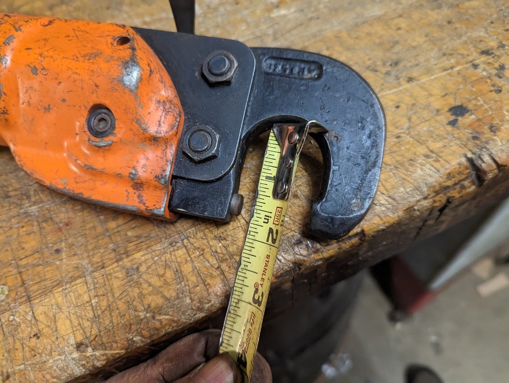 APT Pneumatic C Compression Rivet Squeezer air riveter aircraft tool