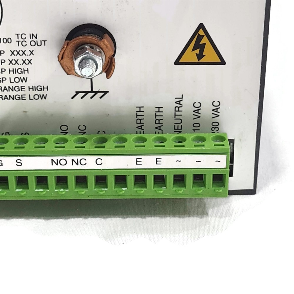 LTH Electronics CDM9 Conductivity Meter. Made in England