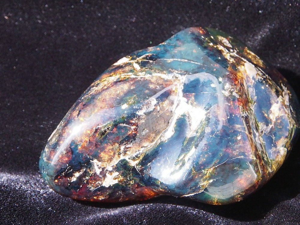Fully Polished Mexican Amber 105.7 g