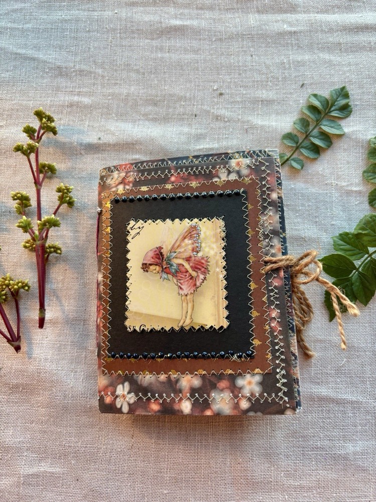 Junk Journal - Petal & Thimble