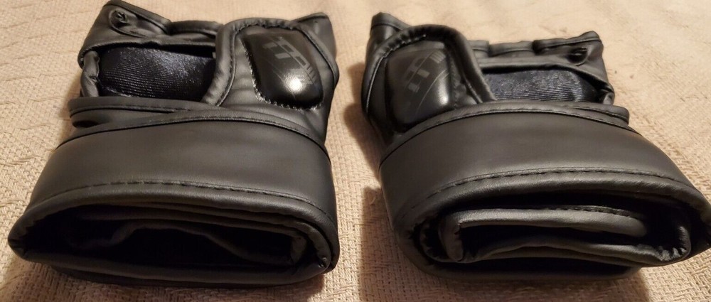Ztty Half Finger Sparring Gloves Sanda Size Medium Black