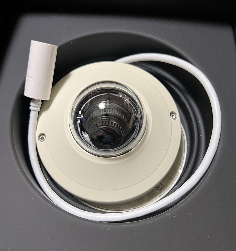 Samsung SNV-6013N Camera