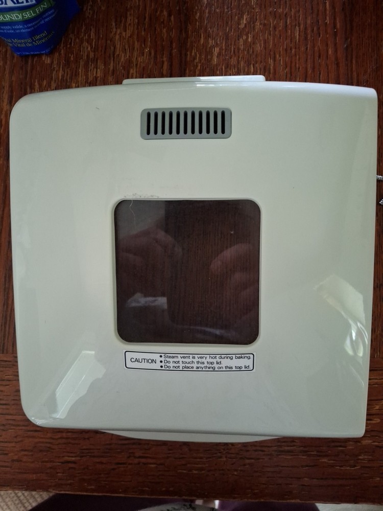 Breadman Plus Bread Maker TR700 Bread LID TOP COVER  ONLY Replacement Part OEM