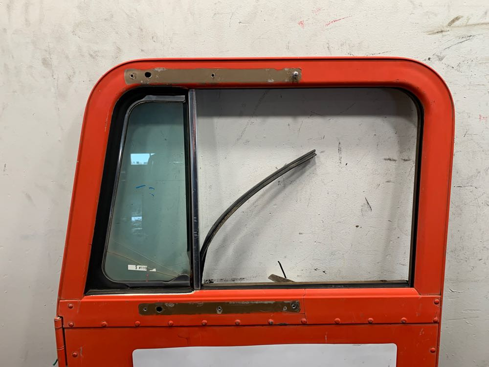 Peterbilt 378 Door (606-13197)