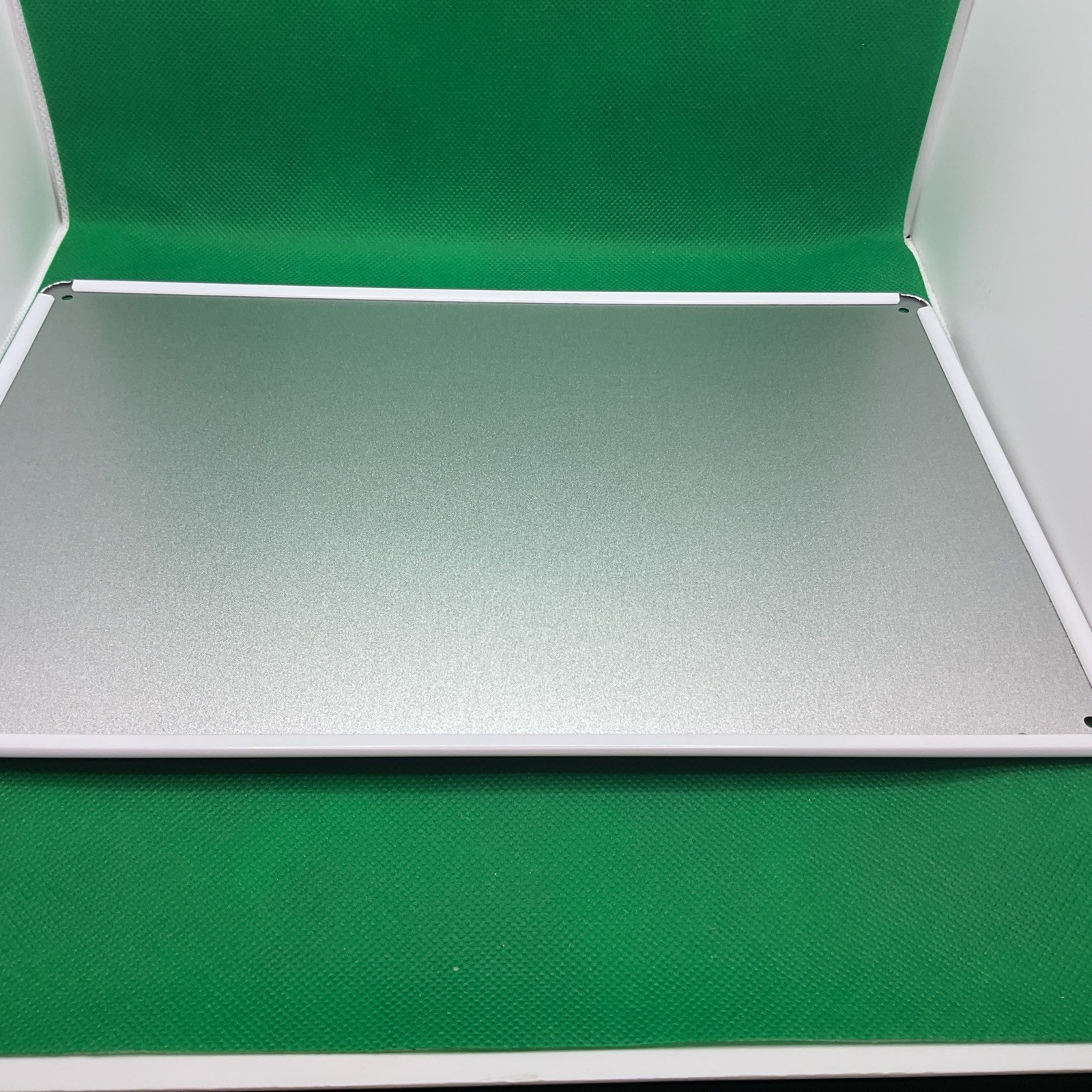 Topps Collectible Card-Metal Sign