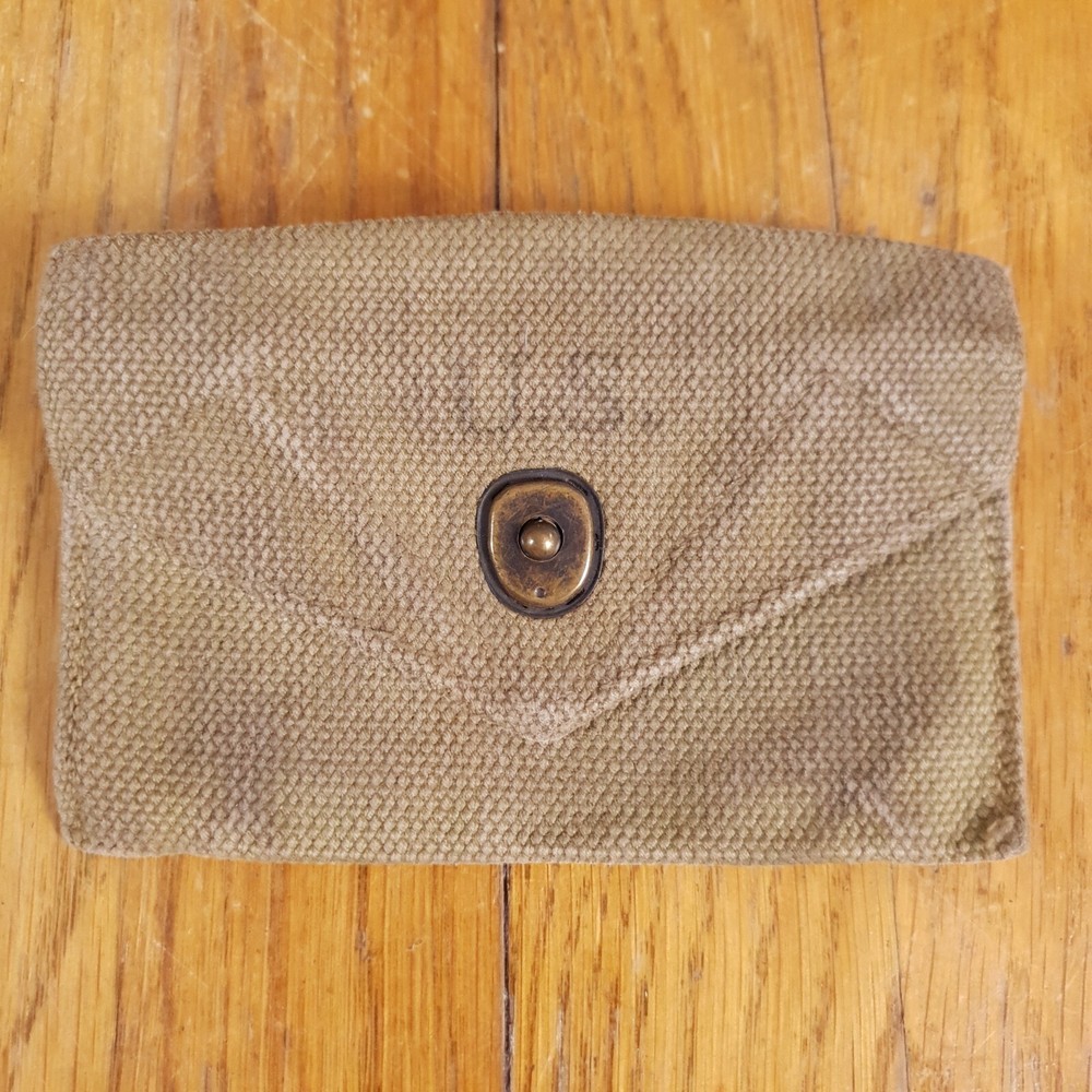 ORIGINAL WWII US ARMY 1943 FIRST AID CARLISLE BANDAGE Pouch WLMC INC