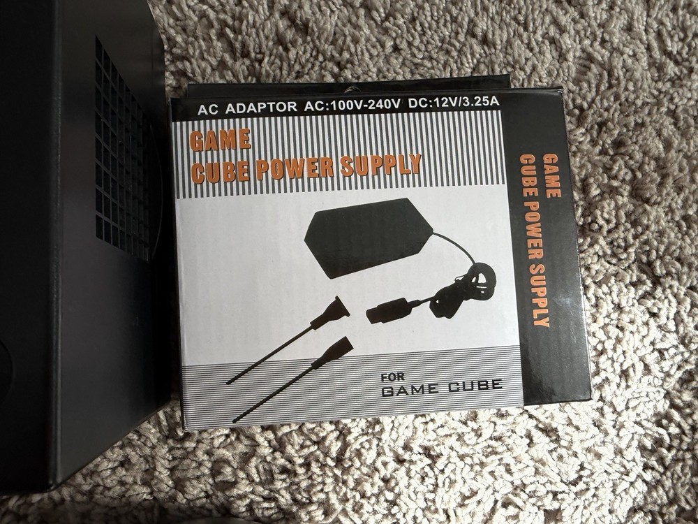 Nintendo GameCube Black Console DOL-001 / 1 Controller & Cords Bundle Tested