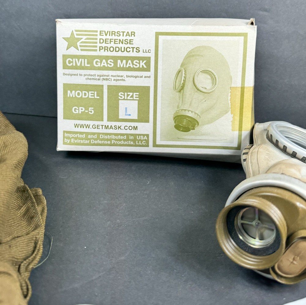 Vtg Gas Mask