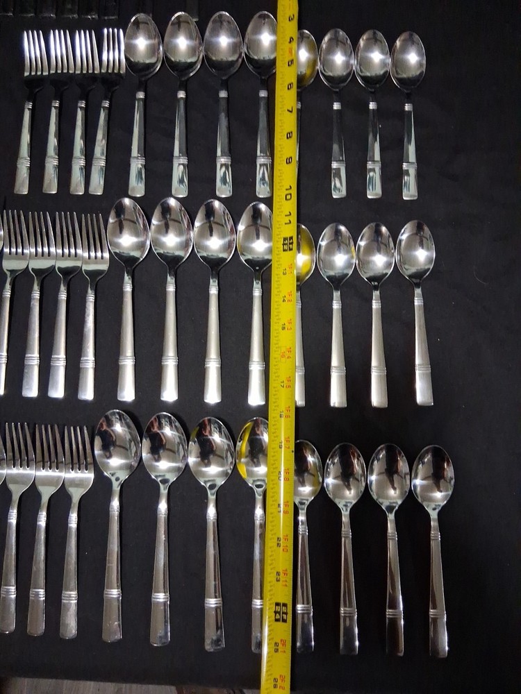 58 Pc Set Cambridge Braylen Mirror Stainless Bands Flatware Silverware