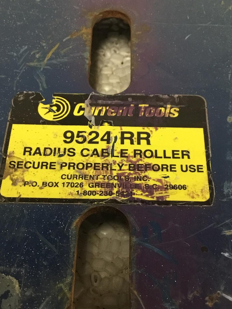 CURRENT TOOLS 9524 Rr Radius Cable Roller 27" x 4" W/Holding Fitting, WORKS, QTY