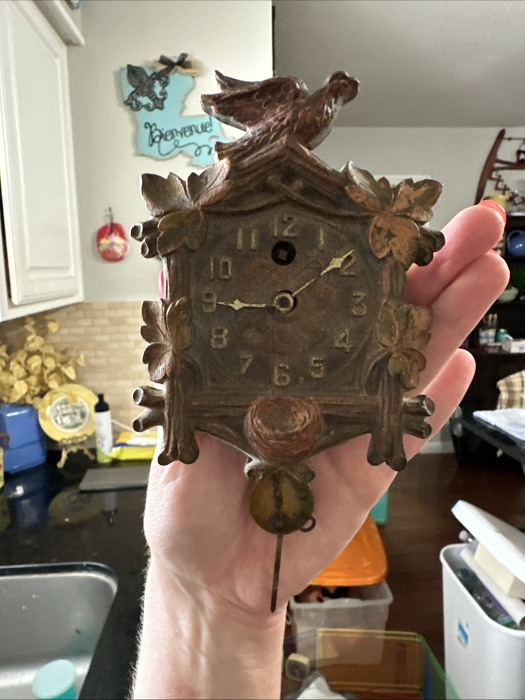 Antique August C Keebler Small 5" Wall Clock untested (NO KEY) Pinecone Weights