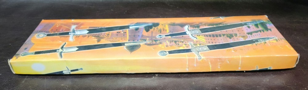 Vintage Decorative Medieval Dagger W/Hard Plastic Sheath & Box, EUC, #BK1318