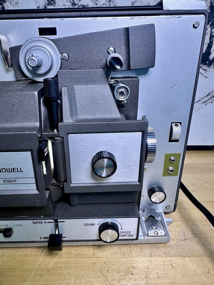 Bell & Howell Super 8mm & 8mm Film Projector Autoload 458A UNTESTED