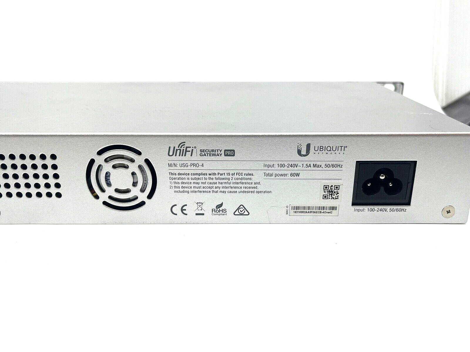 Ubiquiti Networks Unifi Security Gateway Pro 4 USG-PRO-4