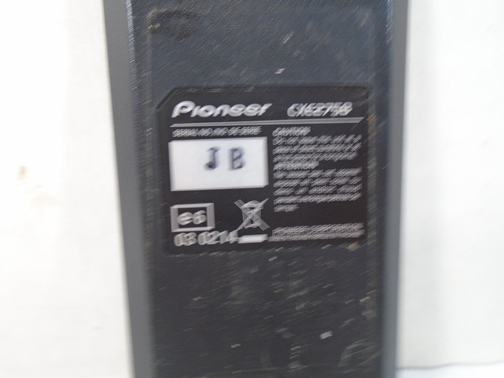 PIONEER CAR STEREO--REMOTE CONTROLLER (LOOK) CXE2758