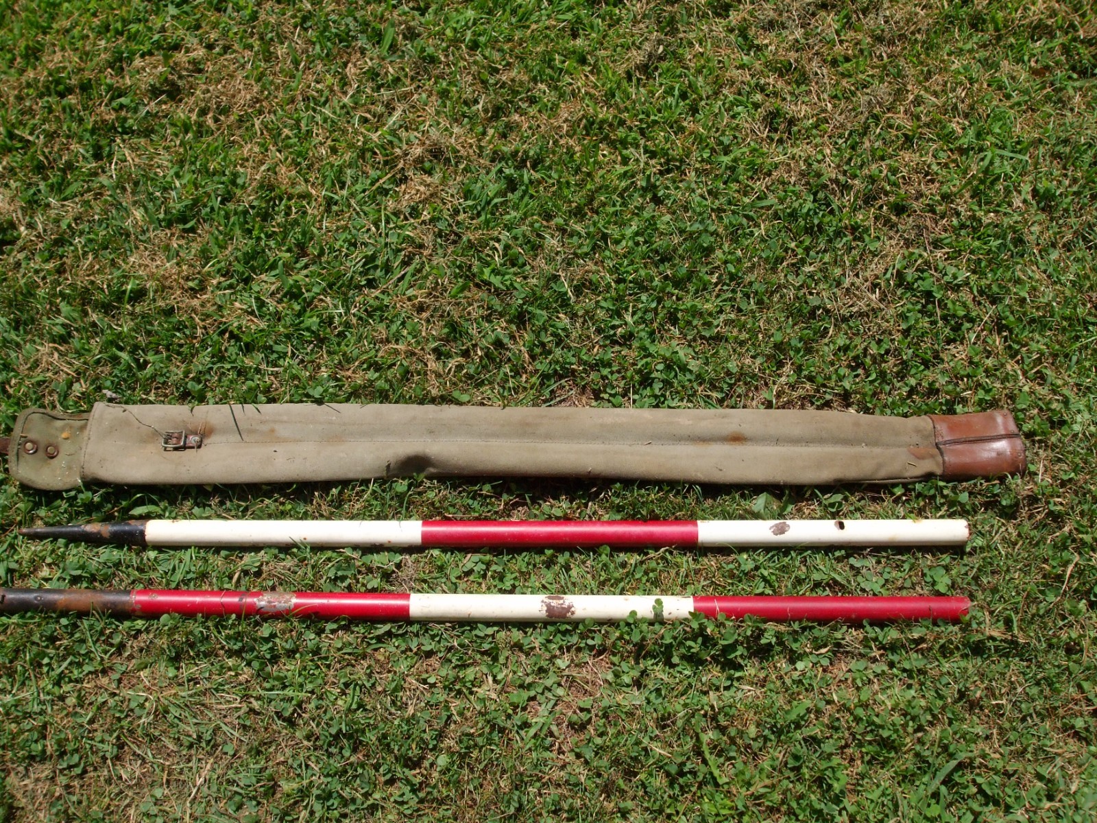 Dietzgen Range Pole with military bag