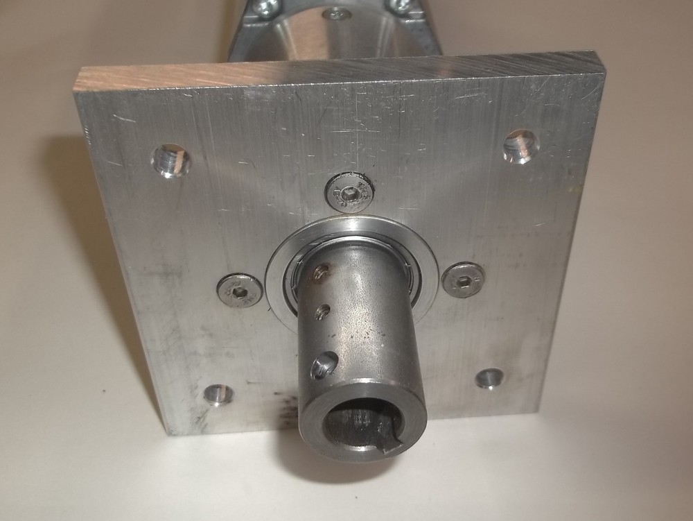 Dunkermotoren BG 65X75PI Integrated Controller Servo Motor & PLG60 Gear Reducer