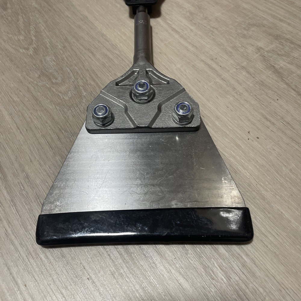 Milwaukee 48-62-6046 SDS-PLUS Floor Scraper